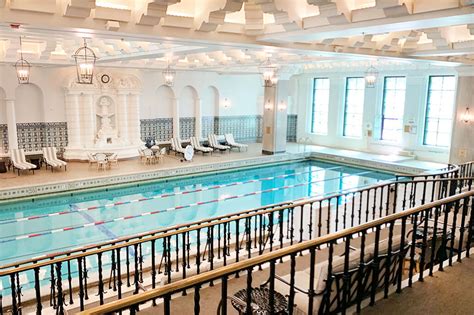 The Best Hotels With Indoor Pools in Chicago - ResortPass | Blog