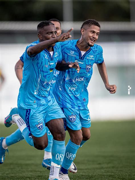 dois gols de Abuda Oratório vence o Santana e encosta na liderança