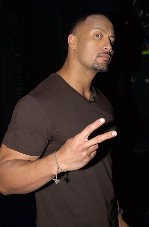 Dwayne Johnson Eyebrow Raise GIFs and Pictures | POPSUGAR Celebrity UK ...