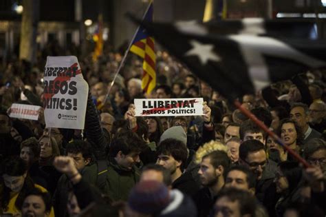 Fotos La Manifestaci N Convocada Por La Anc Contra El Consejo De