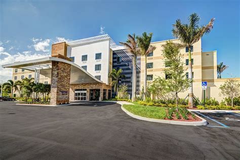 FAIRFIELD INN & SUITES DELRAY BEACH I-95 $110 ($̶1̶2̶7̶) - Updated 2021 ...