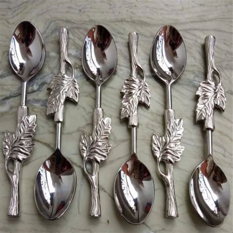 Silver Polished Stainless Steel Spoon Set For Home Size 10 Inch L