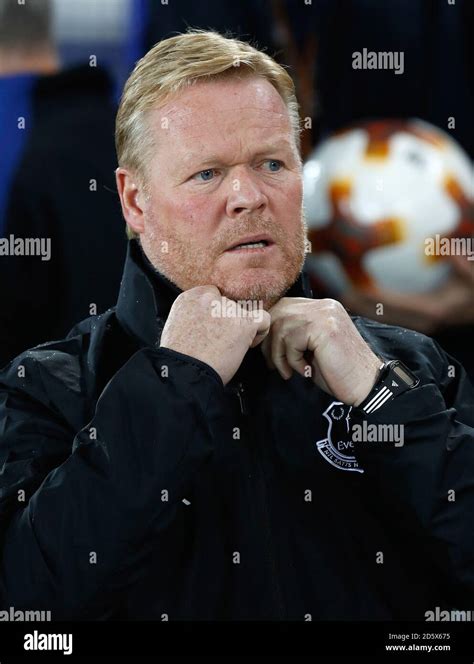 Everton manager Ronald Koeman Stock Photo - Alamy