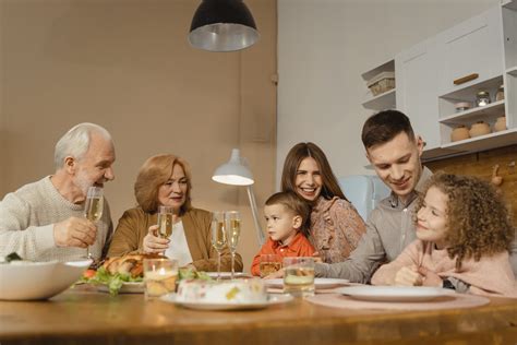 Cómo mejorar la relación con tu suegra después de ser madre