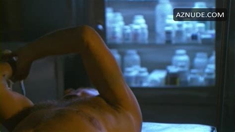 KIEFER SUTHERLAND Nude AZNude Men