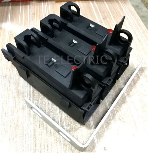 TNB USE THREE PHASE CUT OUT BLACK BOX WITH 100A 160A FUSE Lazada