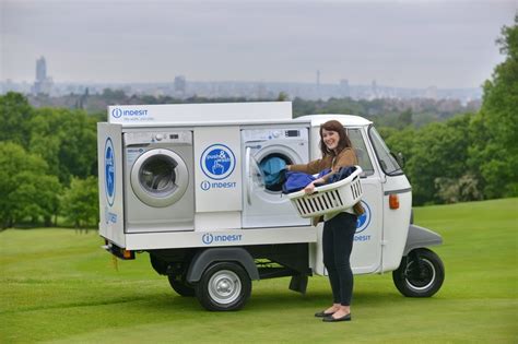 Indesit Launch The World S First Socially Powered Mobile Laundry Service The Innex Push