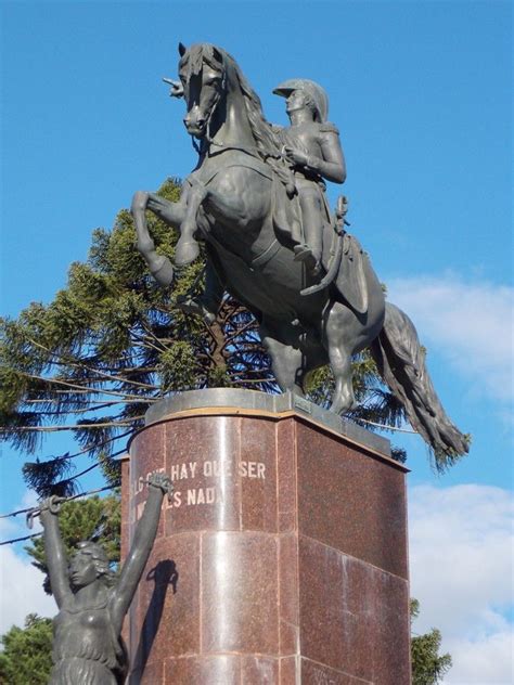 monumento Gral San Martín Monumento San martin Santos