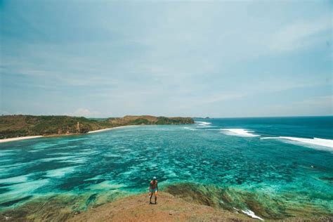 9 BEST Beaches In Lombok - The Ultimate Guide For 2024