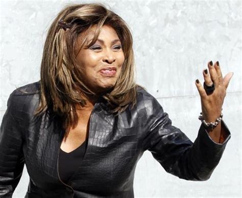 Hot legs Tina Turner faz 80 anos e deixa mensagem especial aos fãs