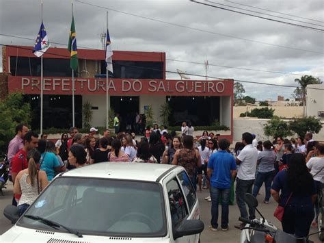 Servidores Municipais Fazem Manifesta O Em Salgueiro Pe Petrolina E