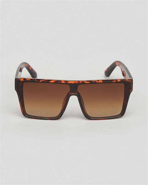 Shop Indie Eyewear Kendall Sunglasses In Tort Grad Brown Fast