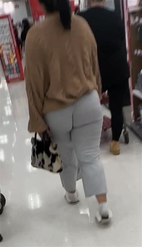 Thick Latina Ass In Target Forum