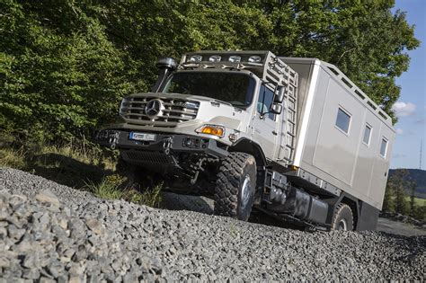 Mercedes Benz Zetros Als Robustes Expeditionsfahrzeug Daimler Truck