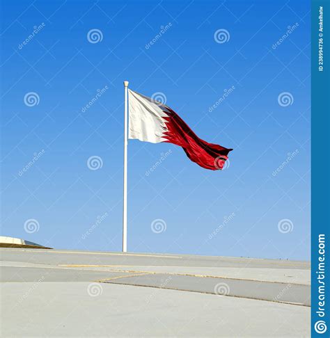 Qatar Flag - National Museum of Qatar Stock Photo - Image of ocean ...