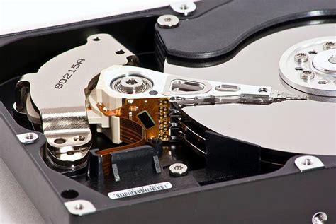 Накопители на жестких дисках hdd – Накопитель на жёстких магнитных ...