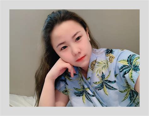 Hot girl 9x trong làng billiards carom 3 băng Việt Nam Sexy tài giỏi con nhà nòi và sắp sở