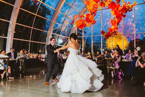 Chihuly Garden And Glass Wedding