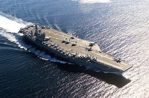 Dudo Kemol Uss Nimitz Cvn 68 At Sea