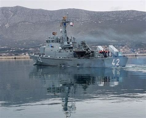 Topovnjačom Dubrovnik u NATO operaciju Sea Guardian upućen 7