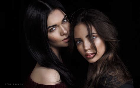 Sasha And Masha By Sean Archer 500px Photoshop Basics Portrait