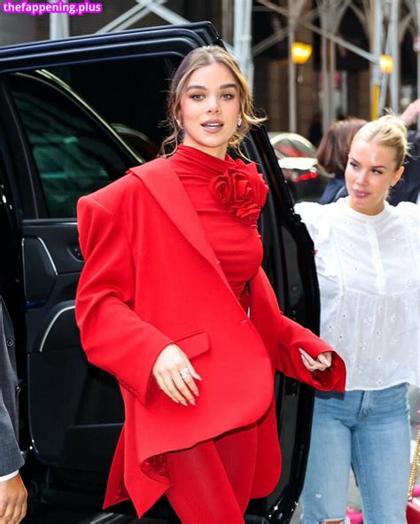 Hailee Steinfeld Haileesteinfeld Https Nude OnlyFans Photo 1254 The Fappening Plus
