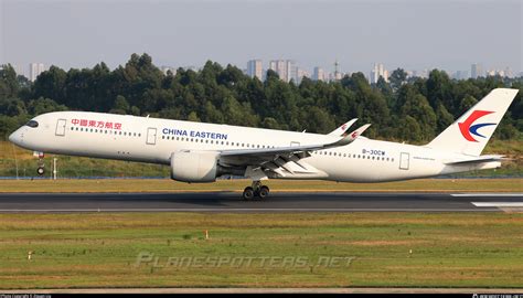 B 30CW China Eastern Airlines Airbus A350 941 Photo By Zixuan Liu ID