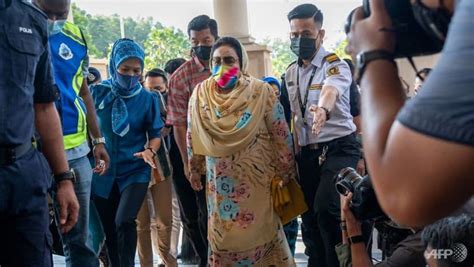 Malaysian Court Orders Graft Trial Of Wife Of Ex Pm Najib To Proceed Cna