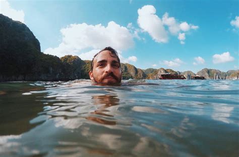 Hãy đi phượt như hot boy người Ý để thấy Việt Nam của chúng mình đẹp như thế nào iVIVU