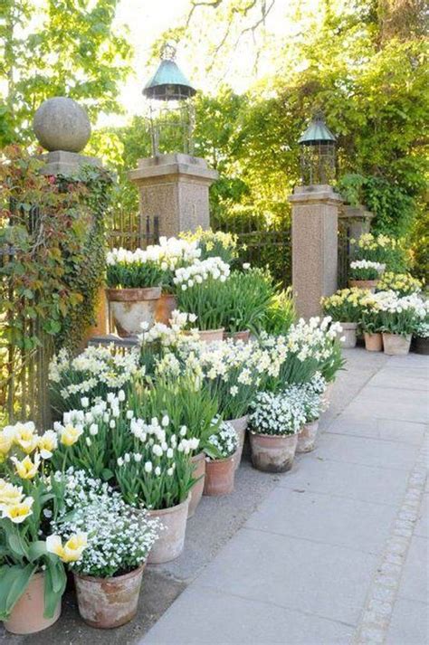 24 French Chateau Garden Ideas To Consider | SharonSable