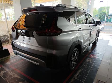 Mitsubishi New Xpander Cross Premium Package Cvt Ready Stock Mobil