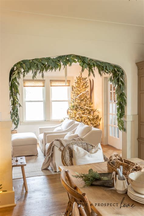 Cozy Cottage Christmas Bedroom Pine And Prospect Home