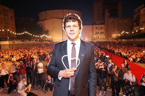 Jesse Eisenberg Sarajevo Online Fast Lisa Unibo It