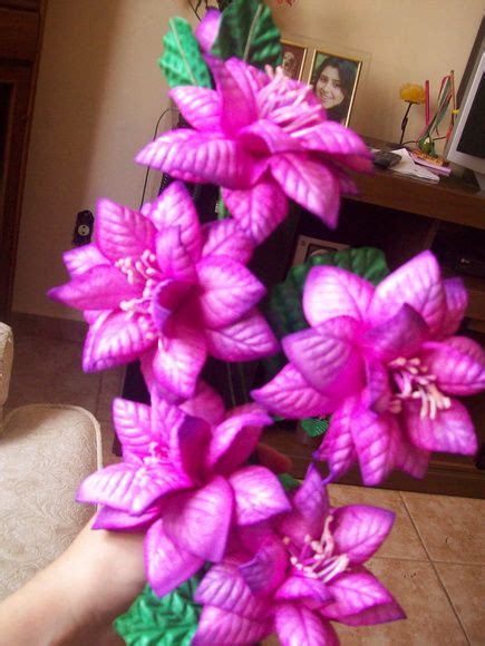 Apiadinhas Feita Em E V A Diversas Cores Flores Em Eva Aranjos De