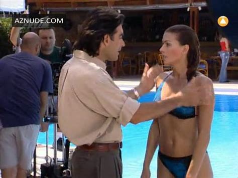 TO PAIHNIDI TIS SYGNOMIS NUDE SCENES AZNude