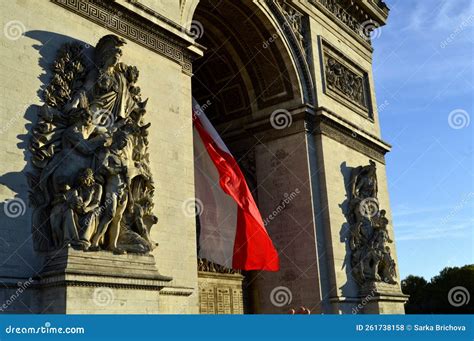 Paris, Arc De Triomphe, Roundabout Stock Photo - Image of triomphe ...