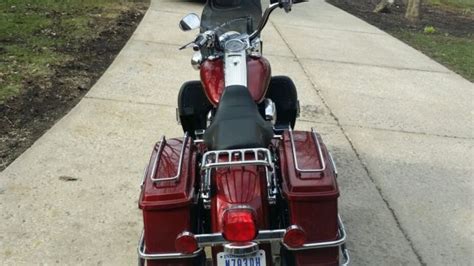 2009 Harley Davidson Road King Red Hot Sunglo
