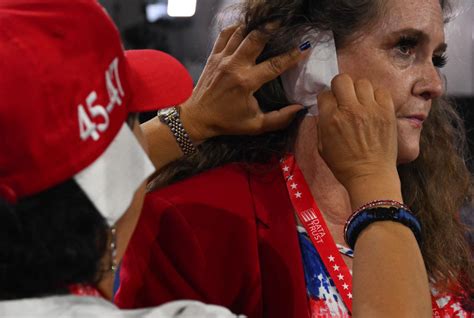 Summers Hottest Accessory Trump Inspired Ear Bandages Take Over Rnc National Globalnewsca