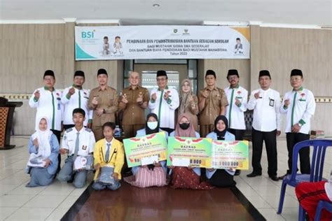 BAZNAS Bengkulu Selatan Bantu Biaya Kuliah Dan Seragam Sekolah