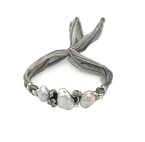 Pulsera De Seda Con Plata Perlas Keshi Y Circonitas Blancas Labruixeta