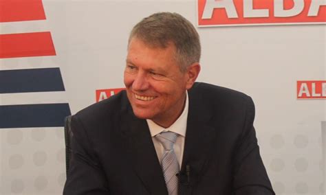 Klaus Iohannis A Anun At C Va Candida Pentru Func Ia De Pre Edinte Al