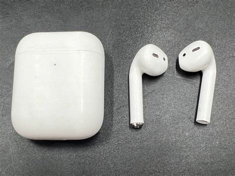 Yahoo!オークション - Apple/アップル Air Pods/エアーポッズ 第2世代 ...