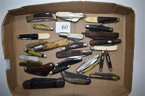 Lot Antique Lot Of Larger Pocket Knives