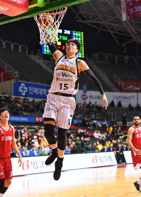 Kbl 올스타전 창원 아이돌 김종규 50점 만점으로 덩크슛 콘테스트 결승 진출