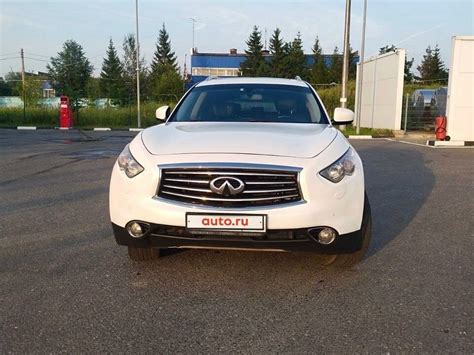 Купить б/у Infiniti FX II (S51) FX37 3.7 AT (333 л.с.) 4WD бензин ...