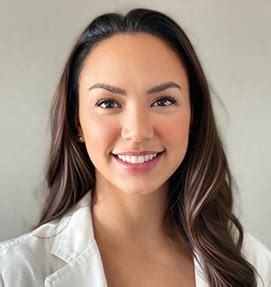 Dr Sarah Ho Optometrist Honolulu Hi Bennett Eye