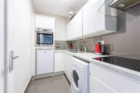 Queens Gate Terrace South Kensington London Sw Studio To Rent