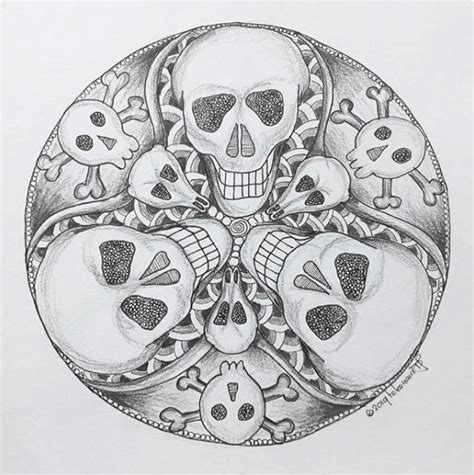 Skull Mandala Tekenaarsart Julie Erin Designs