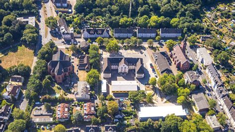 Kind missbraucht Polizei Essen sucht Sex Täter mit Foto