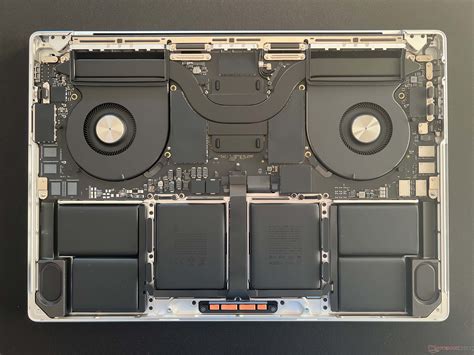 Nvidia Rtx Ada Generation Laptop Gpu Vs Apple M Max Core Gpu